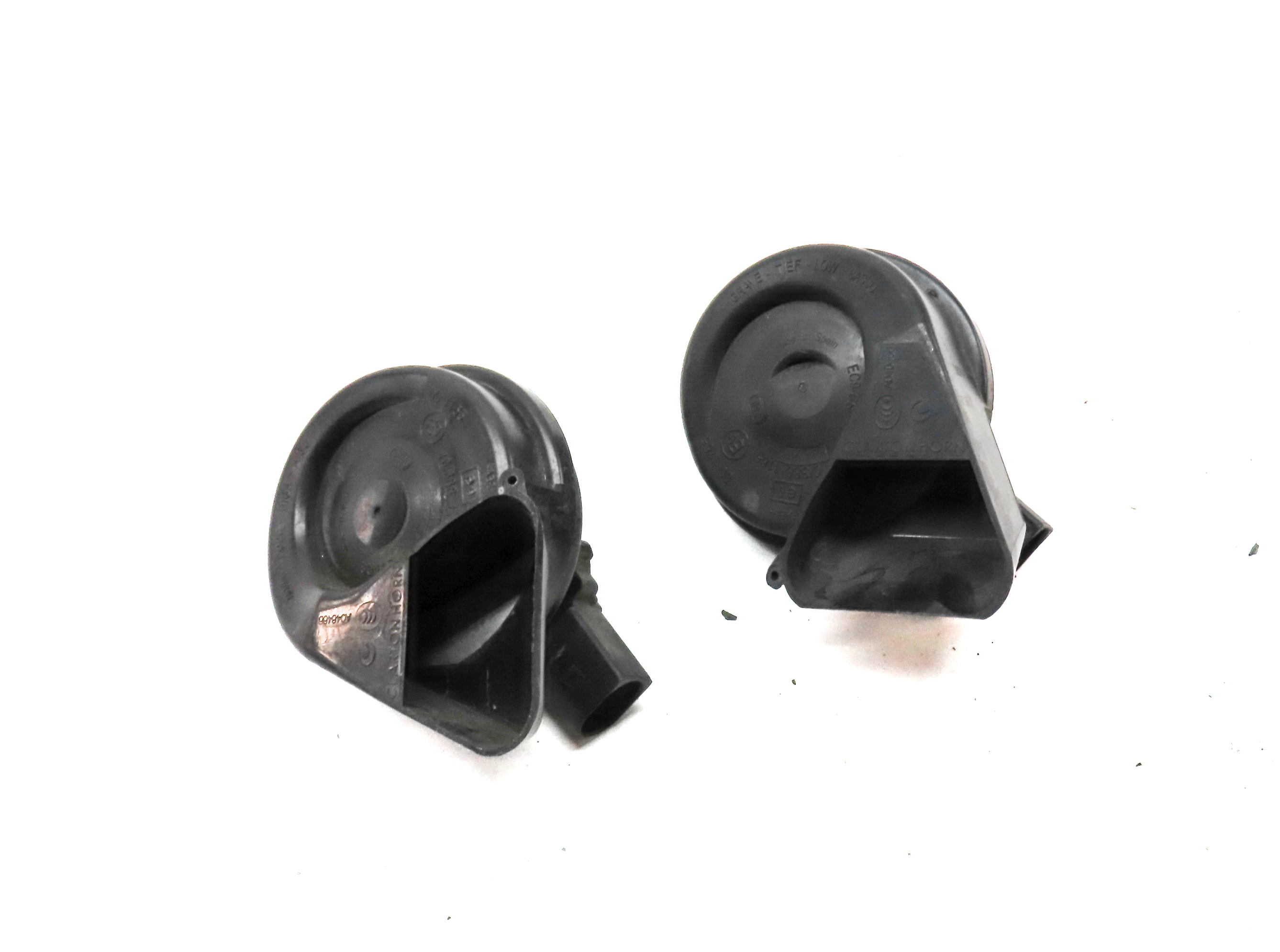 2012-2020 AUDI A6 S6 A7 S7 RS7 A8 S8 (C7 D4) HIGH & LOW TONE SAFETY HORN SET-2 — exact item pictured